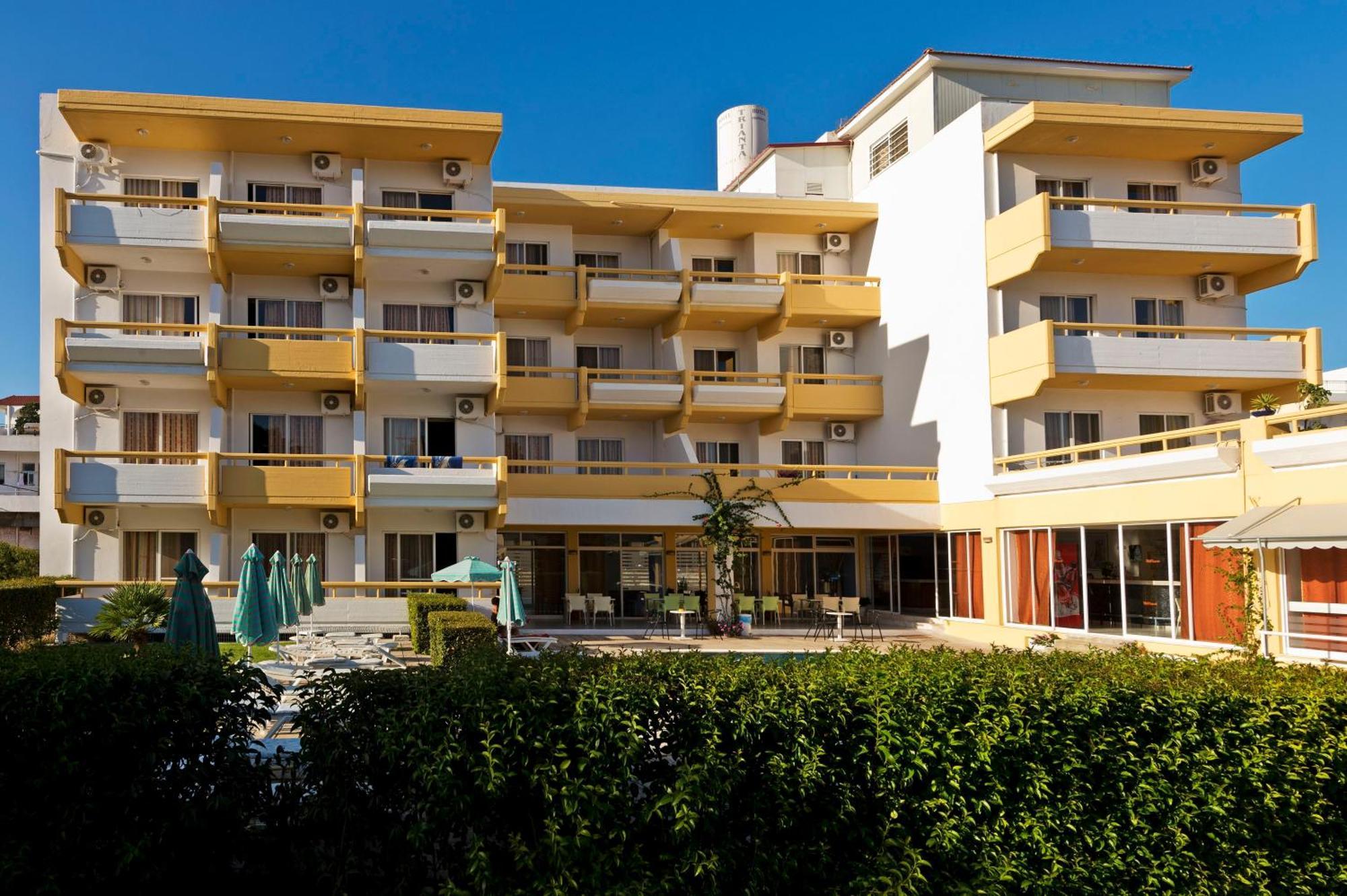 Trianta Hotel Apartments Ialysós Eksteriør bilde